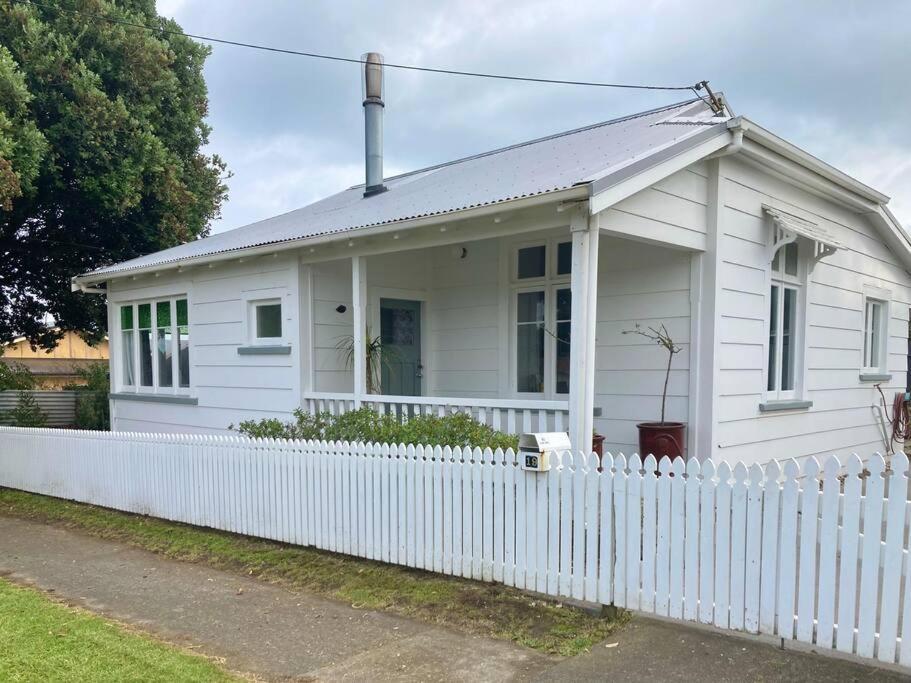 Artshack At The Beach Whanganui Bagian luar foto